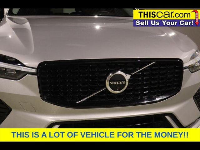 2025 Volvo XC60 Plus