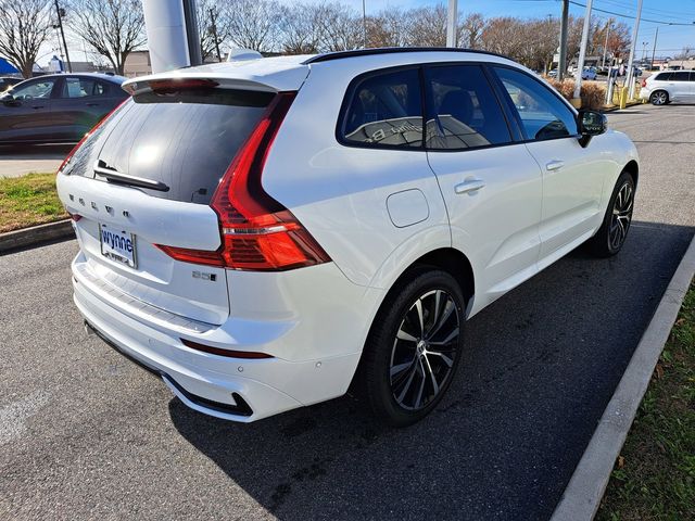 2025 Volvo XC60 Plus