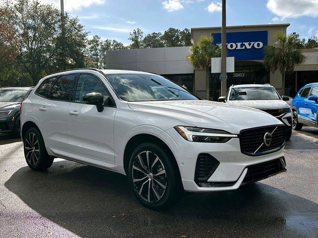 2025 Volvo XC60 Plus