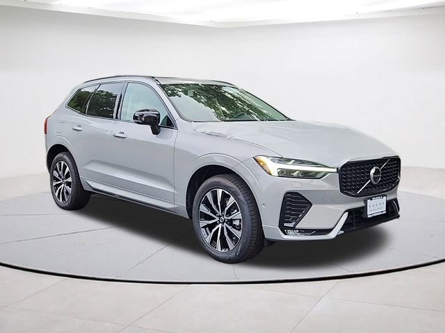 2025 Volvo XC60 Plus