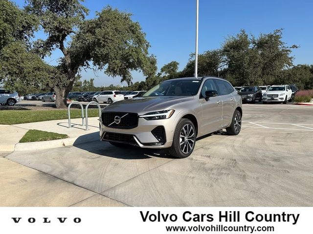 2025 Volvo XC60 Plus