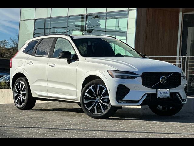 2025 Volvo XC60 Plus