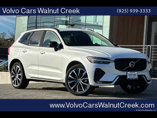 2025 Volvo XC60 Plus