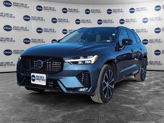 2025 Volvo XC60 Plus