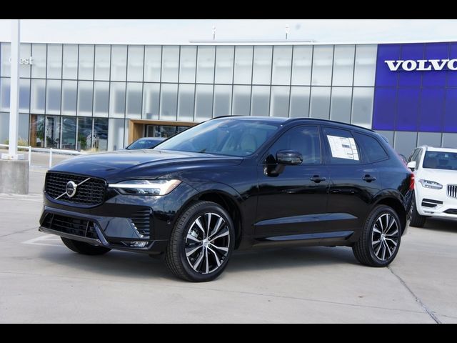 2025 Volvo XC60 Plus