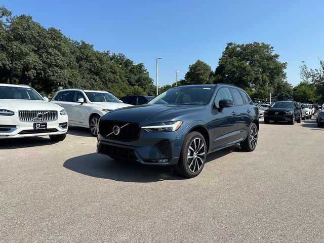 2025 Volvo XC60 Plus