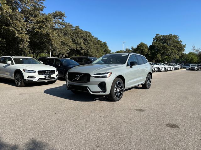 2025 Volvo XC60 Plus