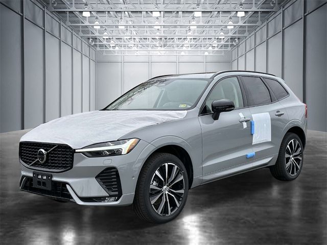 2025 Volvo XC60 Plus