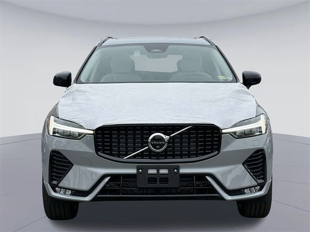 2025 Volvo XC60 Plus