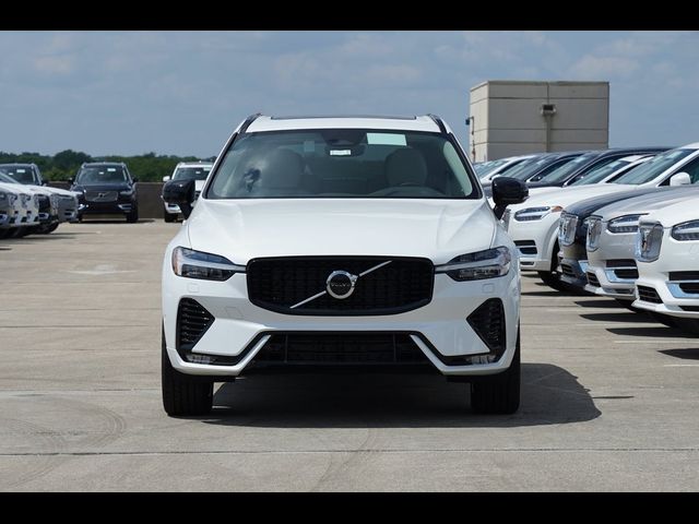 2025 Volvo XC60 Plus