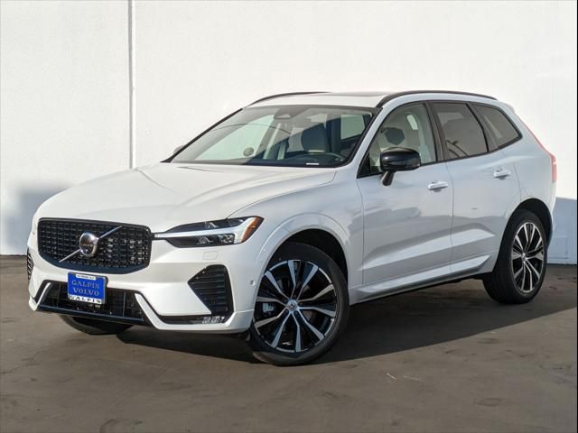 2025 Volvo XC60 Plus