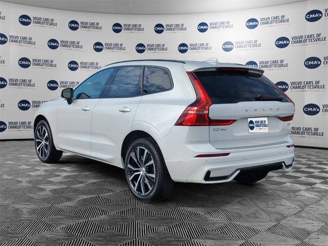 2025 Volvo XC60 Plus