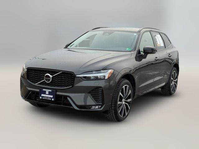 2025 Volvo XC60 Plus