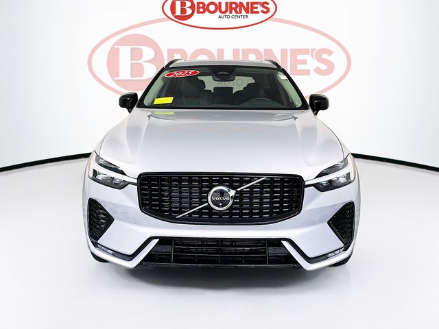 2025 Volvo XC60 Plus