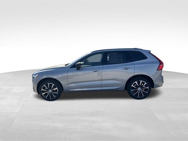 2025 Volvo XC60 Plus