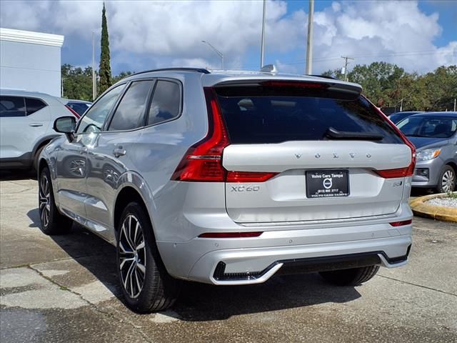 2025 Volvo XC60 Plus