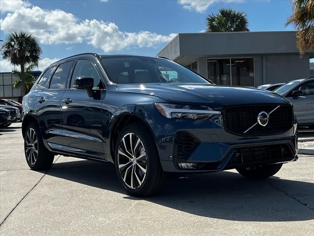 2025 Volvo XC60 Plus