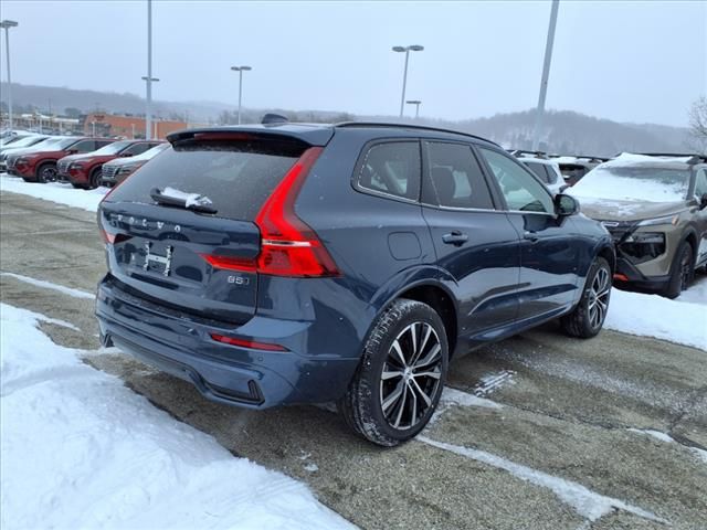 2025 Volvo XC60 Plus