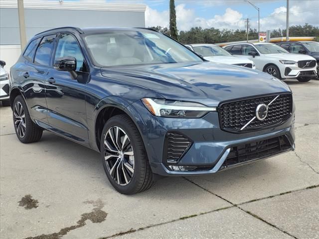 2025 Volvo XC60 Plus