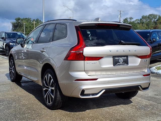 2025 Volvo XC60 Plus