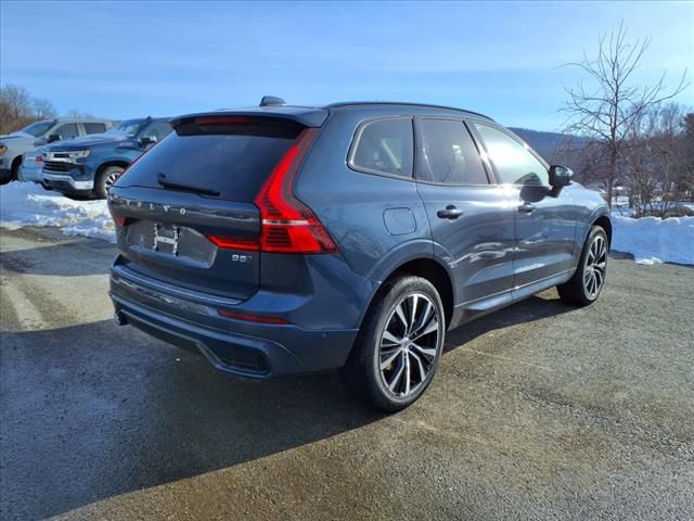 2025 Volvo XC60 Plus