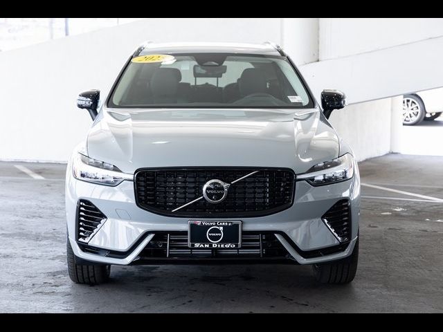 2025 Volvo XC60 Plug-In Hybrid Plus