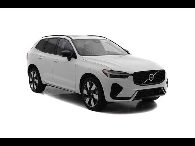 2025 Volvo XC60 Plug-In Hybrid Plus