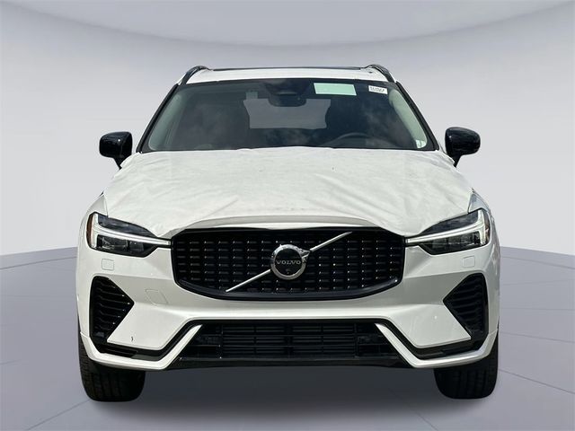 2025 Volvo XC60 Plug-In Hybrid Plus