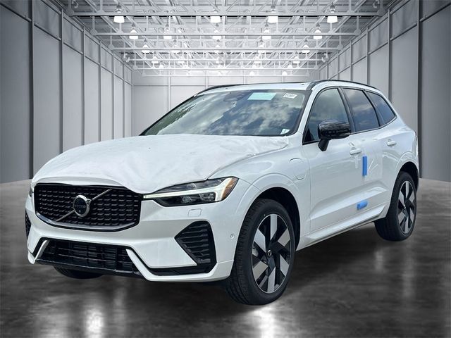 2025 Volvo XC60 Plug-In Hybrid Plus