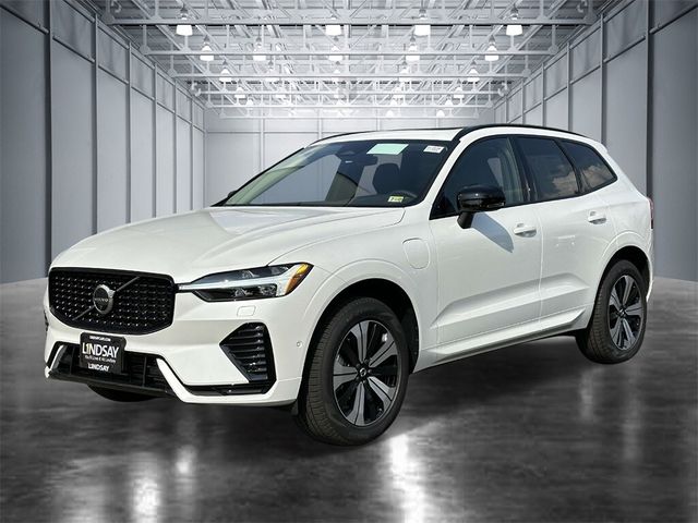 2025 Volvo XC60 Plug-In Hybrid Plus