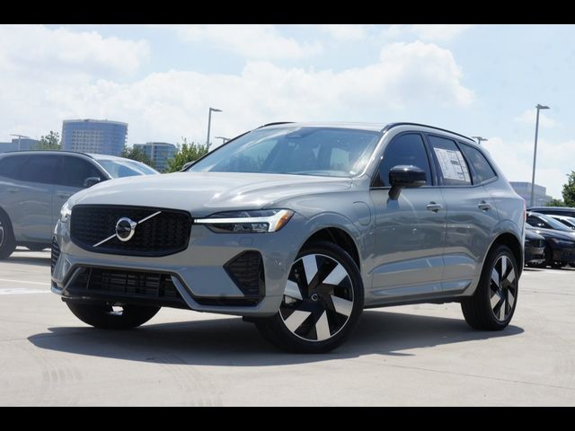 2025 Volvo XC60 Plug-In Hybrid Plus