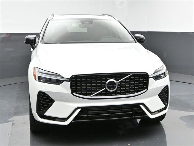 2025 Volvo XC60 Plug-In Hybrid Plus