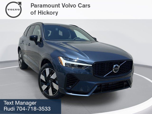 2025 Volvo XC60 Plug-In Hybrid Plus