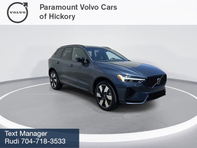 2025 Volvo XC60 Plug-In Hybrid Plus