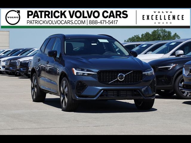 2025 Volvo XC60 Plug-In Hybrid Plus