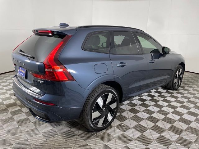 2025 Volvo XC60 Plug-In Hybrid Plus