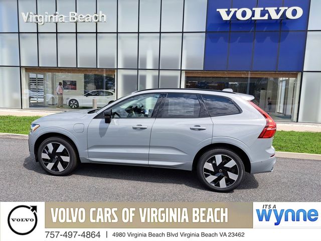 2025 Volvo XC60 Plug-In Hybrid Plus