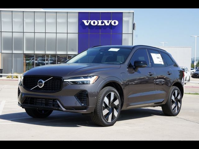 2025 Volvo XC60 Plug-In Hybrid Plus