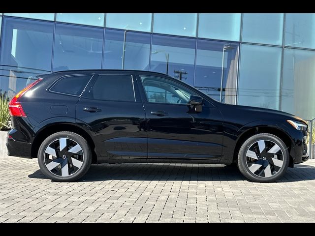 2025 Volvo XC60 Plug-In Hybrid Plus