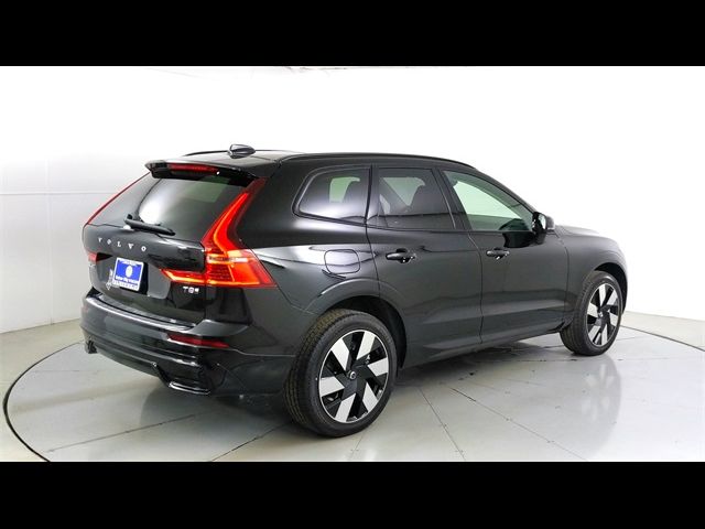 2025 Volvo XC60 Plug-In Hybrid Plus