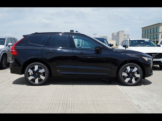 2025 Volvo XC60 Plug-In Hybrid Plus