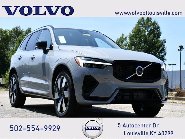 2025 Volvo XC60 Plug-In Hybrid Plus