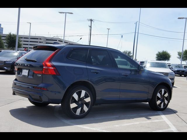 2025 Volvo XC60 Plug-In Hybrid Plus