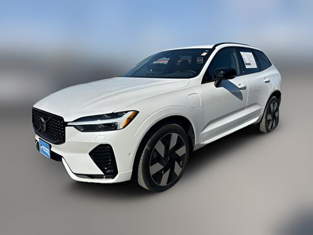 2025 Volvo XC60 Plug-In Hybrid Plus