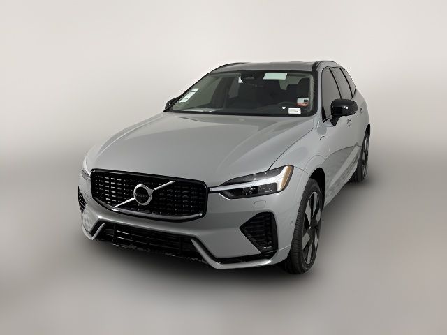 2025 Volvo XC60 Plug-In Hybrid Plus