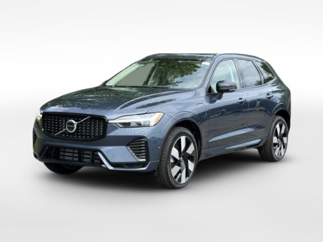 2025 Volvo XC60 Plug-In Hybrid Plus