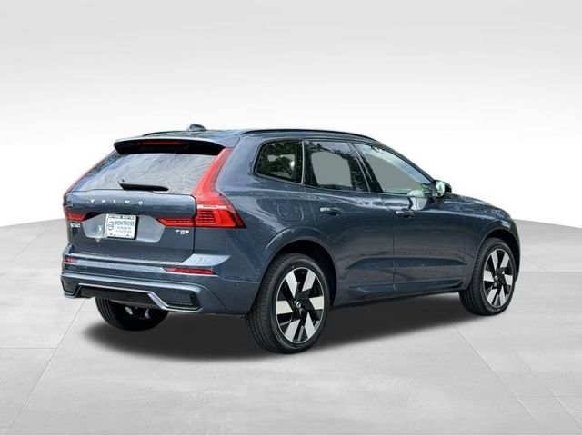 2025 Volvo XC60 Plug-In Hybrid Plus