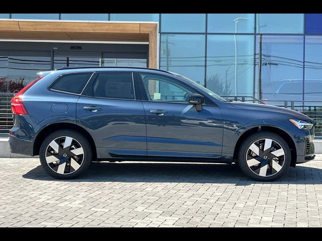 2025 Volvo XC60 Plug-In Hybrid Plus