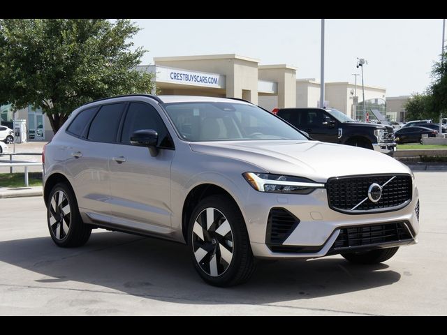 2025 Volvo XC60 Plug-In Hybrid Plus