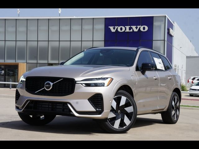 2025 Volvo XC60 Plug-In Hybrid Plus